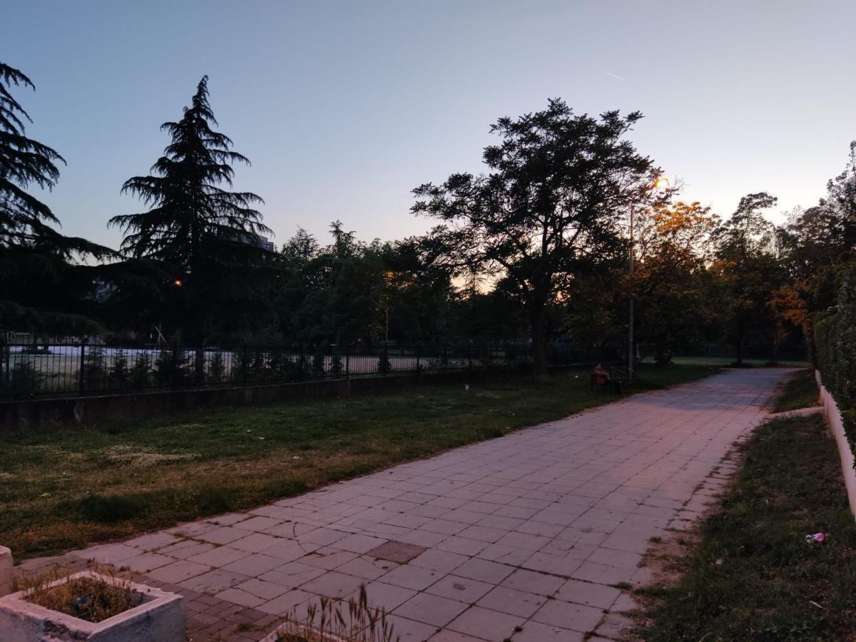 Zozi Urban Studio Skopje Exterior foto